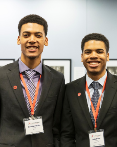 Jonathan Banks (left), third-year graduate student in the doctor of dental medicine/doctor of oral sciences program at the UIC College of Dentistry, and Justin Banks, senior in the UIC Honors College majoring in integrated health studies with a minor in kinesiology